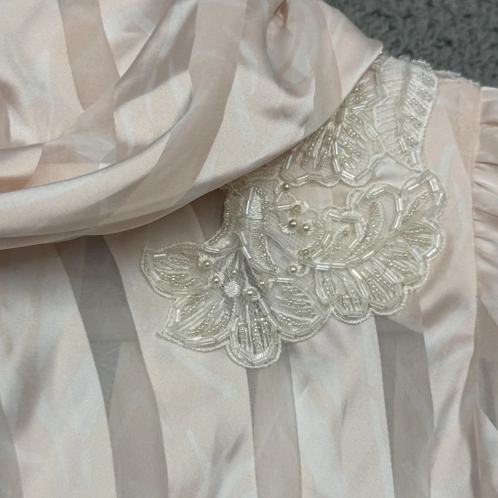 Vintage‎ Worthington Blouse Womens 8 Petite Pink Striped Beaded Mock Neck